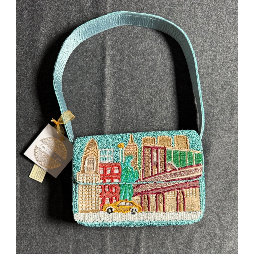 New York City Beaded Shoulder Bag Handbag NYC Skyline Statue of Liberty NWT